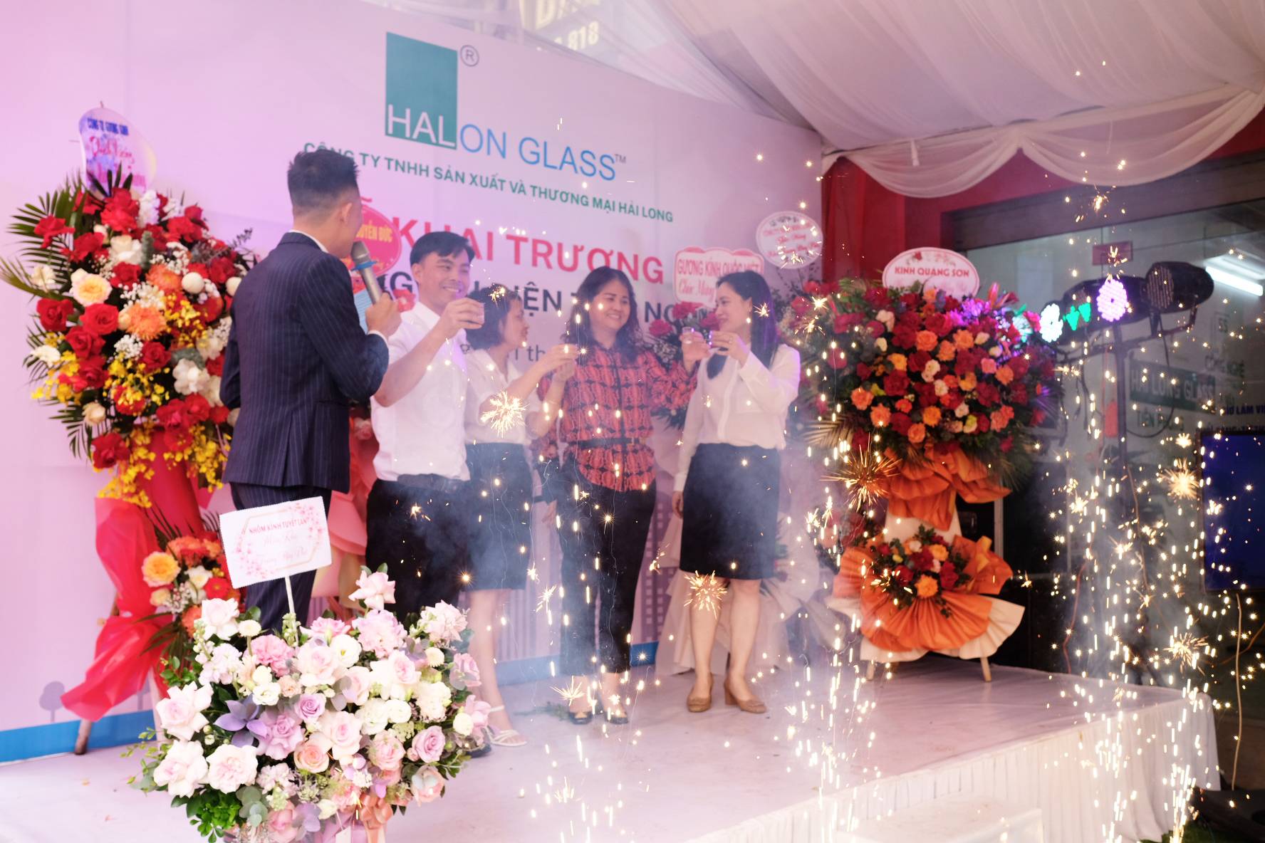 Hải Long Glass chính thức khai trương Showroom Thái Nguyên