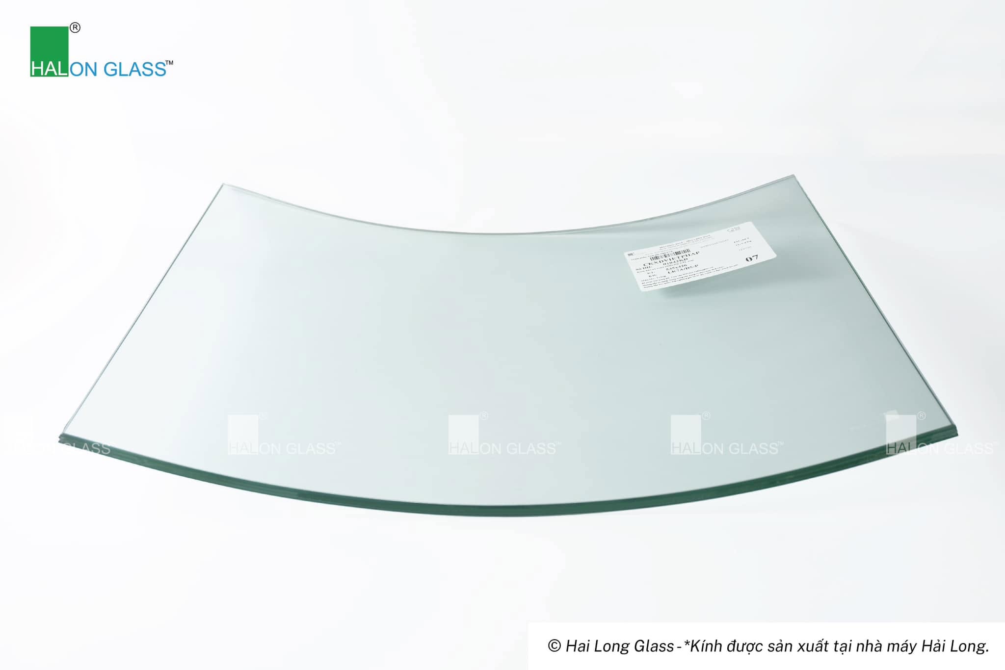 Kính cường lực uốn cong cac-loai-kinh-cuong-luc (1)